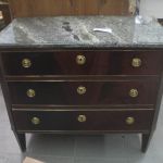 495 8212 CHEST OF DRAWERS